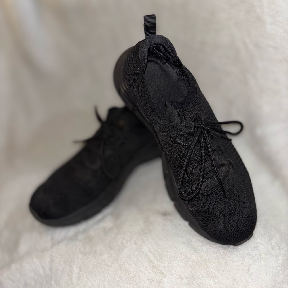 ✨👟Women’s  Skechers Hands Free Slip-Ins: BOBS Squad Chaos Slip-On Sneaker ✨